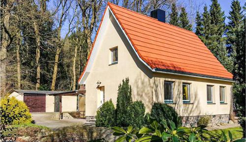 Two-Bedroom Holiday Home