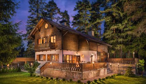 Deluxe Villa