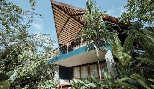 Villa - Beach Front