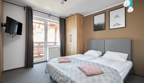 Studio with Balcony