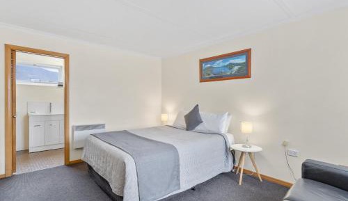 Standard Queen Room - Ground Floor