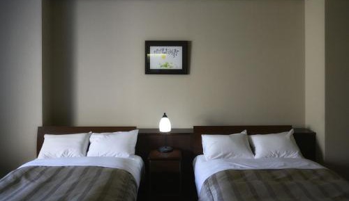 Standard Twin Room -The Main - Non-Smoking