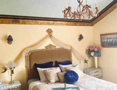 Deluxe Double or Twin Suite - Sapphire