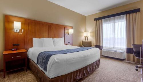 King Room - Disability Access - Non-Smoking