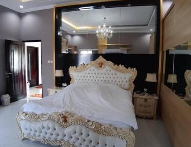 One-Bedroom Villa