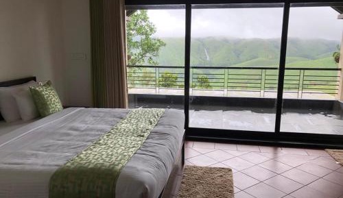 King Room with Balcony