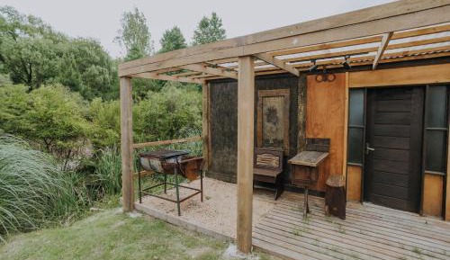 Bungalow with Patio
