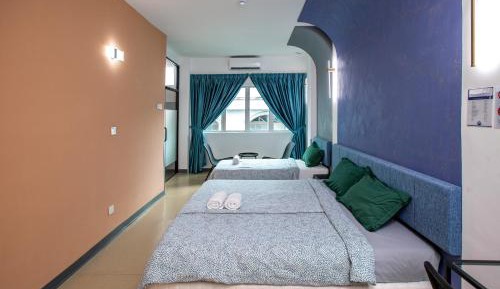 Triple Room with Private Bathroom