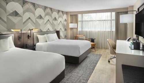 Queen Room with Two Queen Beds - Non-Smoking