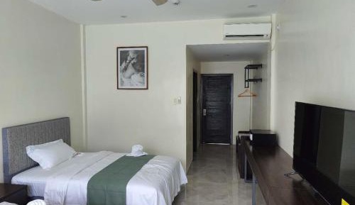 Deluxe Double or Twin Room with Balcony