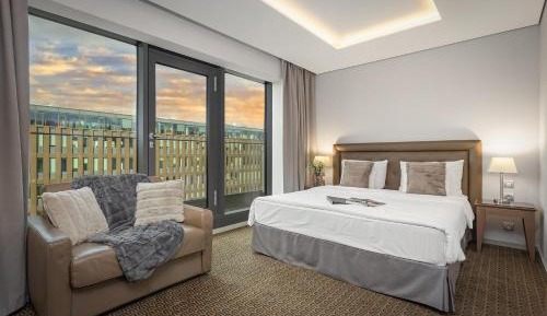 Executive Double with Sofa or Twin Room with Sofa