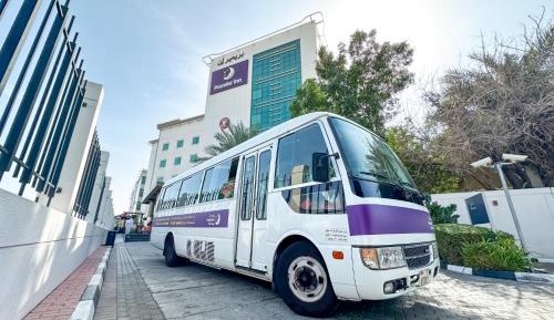 New Style Double Room -Non Smoking- Free DXB Airport Shuttle Every 30min to T1&3