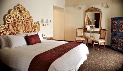 Standard King Room