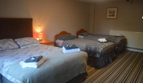 Classic Quadruple Room