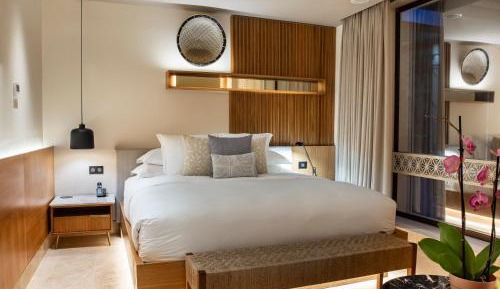 Superior King Room