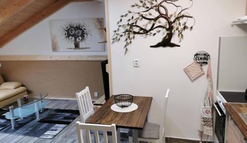 Deluxe Family Suite