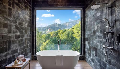 Premium Suite with Forest View