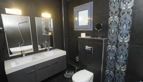King Suite with Spa Bath