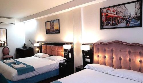 Deluxe Suite