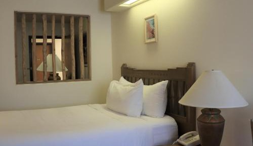 Queen Room - Disability Access