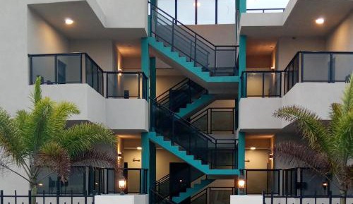 Apartment with Garden View