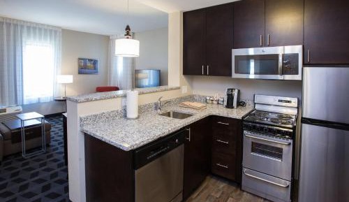 Two-Bedroom Suite