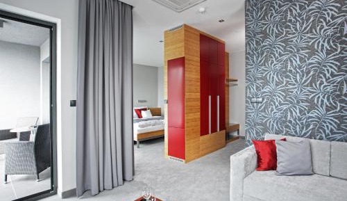 One-Bedroom Suite (2 Adults)