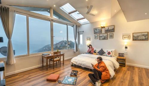 Deluxe Family Suite