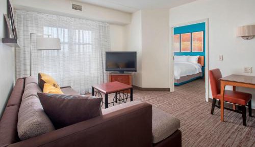 One-Bedroom Queen Suite with Sofa Bed