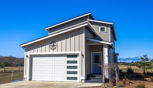 Four-Bedroom Holiday Home