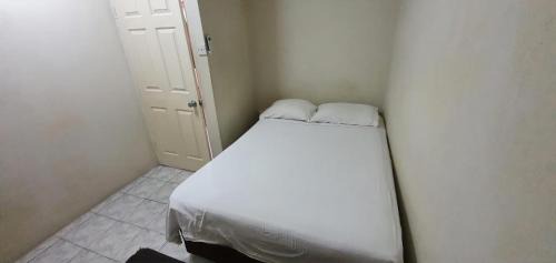 One-Bedroom Apartment 3
