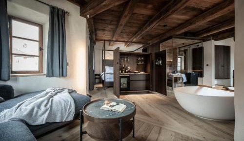 Presidential Suite