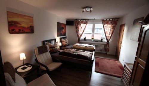 Twin Room with Private Bathroom