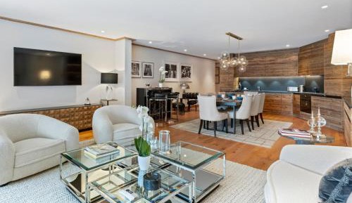 Three-Bedroom Premium Apartment