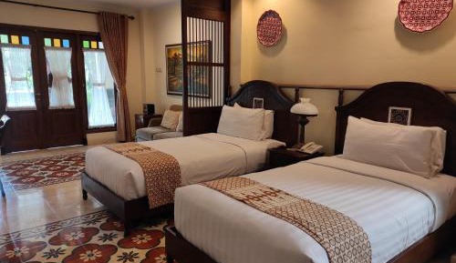 Deluxe Double or Twin Room