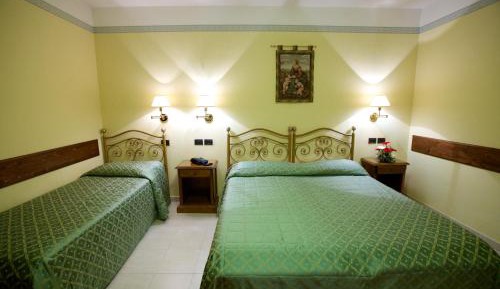 Superior Triple Room