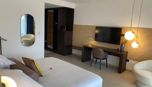 Business Suite Double