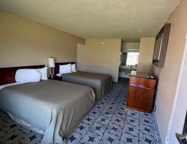 Double Room with Two Double Beds