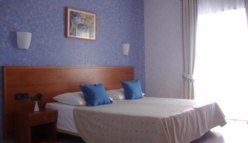Double or Twin Room with Balcony or Terrace - Sea Side