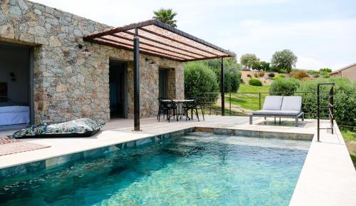 Deluxe Villa