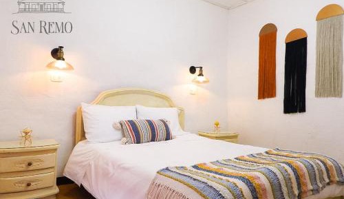 Deluxe Queen Room