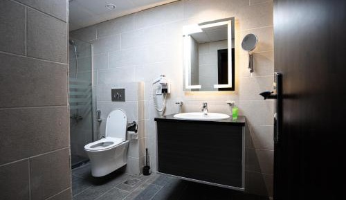 Deluxe Family Suite