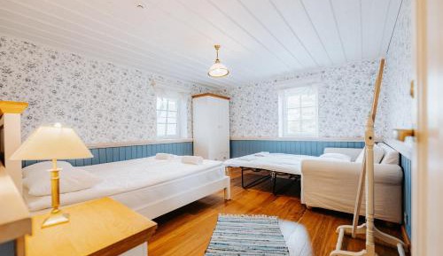 Holiday Home (14 people)