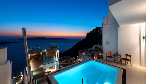 Honeymoon Suite with Sea View and Private Pool
