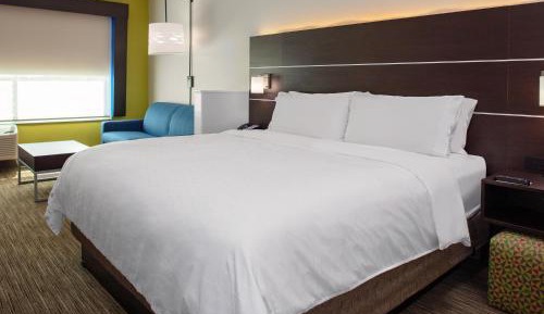 King Suite with Sofa Bed