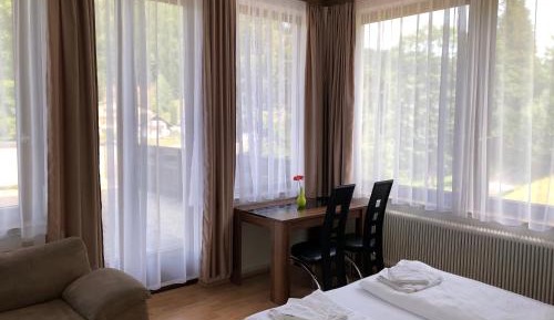 Economy Quadruple Room
