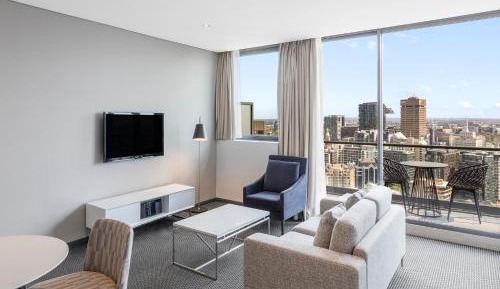 One Bedroom Altitude Suite