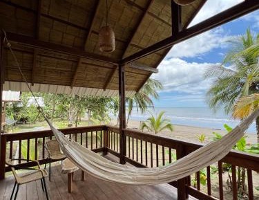 Villa - Beach Front