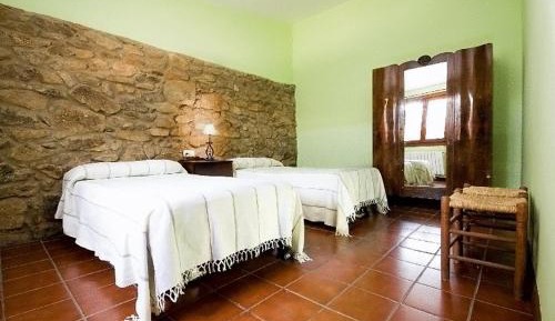 Two-Bedroom Apartment (4 Adults)