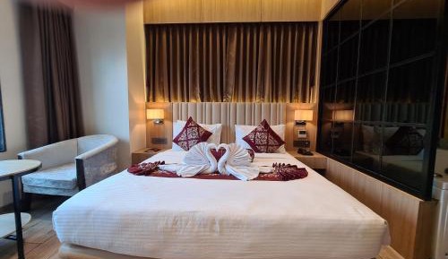 Superior King Room